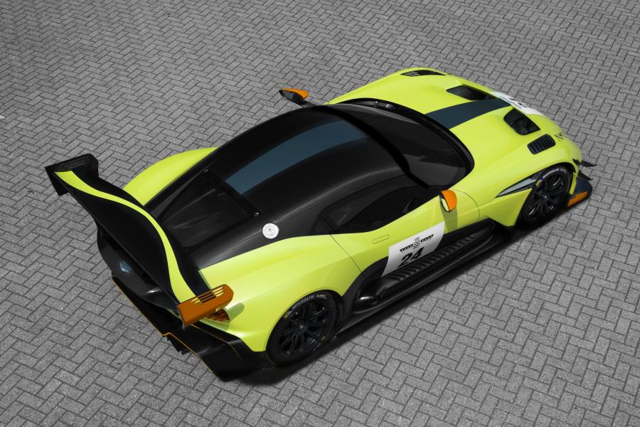  Aston Martin Vulcan AMR Pro 2017 года  (фото 14 из 19)